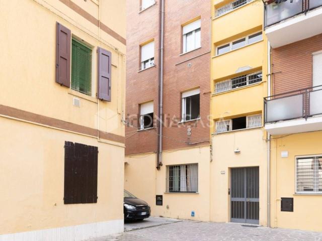 Appartamento in vendita di 105 m² in Via Parenti, 32