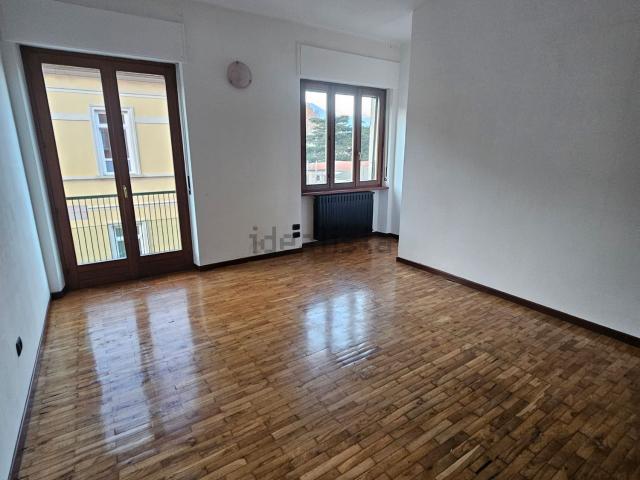 Appartamento in vendita di 105 m² in Via Partigiani