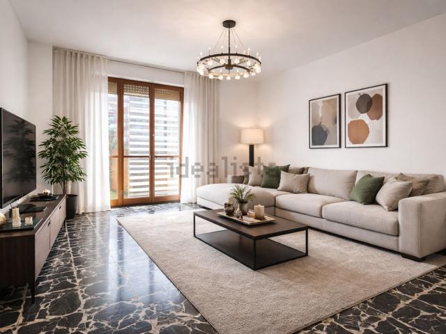 Appartamento in vendita di 105 m² in Via Pergine, 3