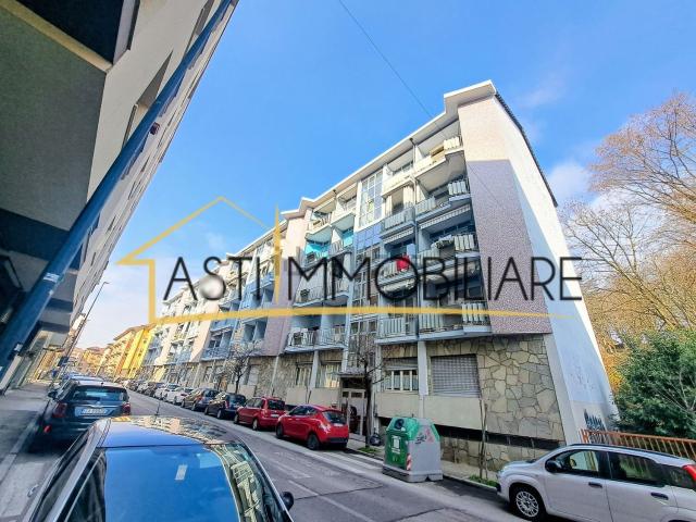 Appartamento in vendita di 105 m² in Via Pietro Micca, 9