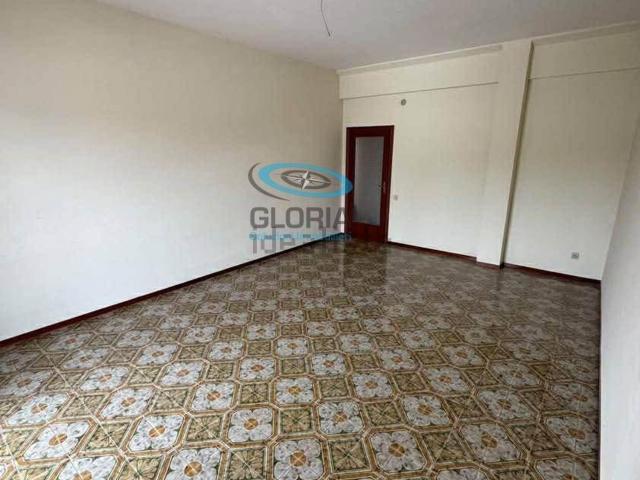 Appartamento in vendita di 105 m² in Via Pietro Nenni, 8