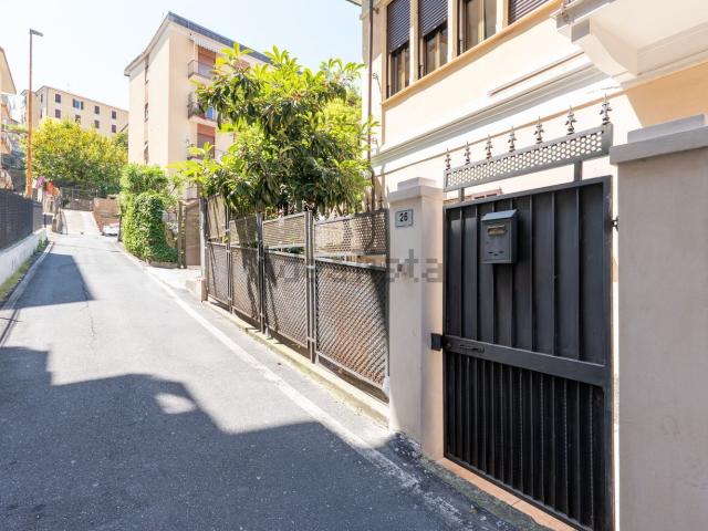 Appartamento in vendita di 105 m² in Via Privata Sant&apos Antonio, 26