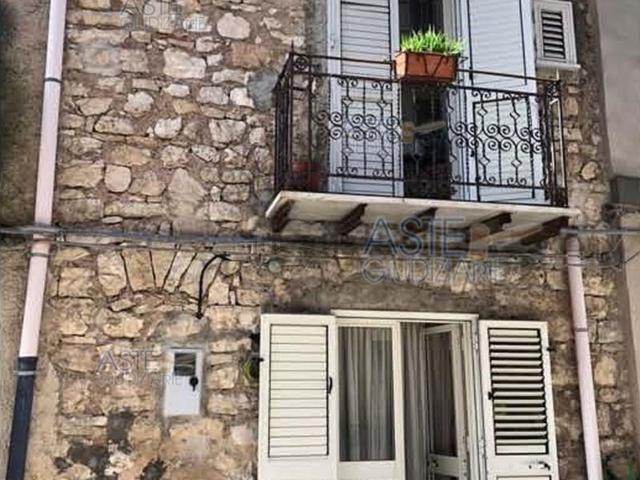 Appartamento in vendita di 105 m² in Via Processione