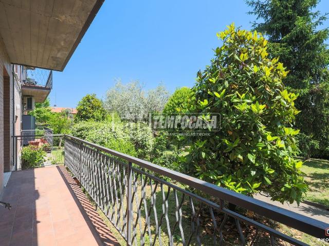 Appartamento in vendita di 105 m² in Via Rodolfo Morandi