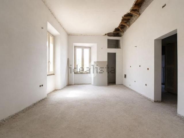 Appartamento in vendita di 105 m² in Via Roma, 4