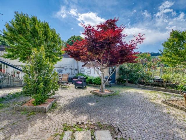 Appartamento in vendita di 105 m² in Via Rosta, 27