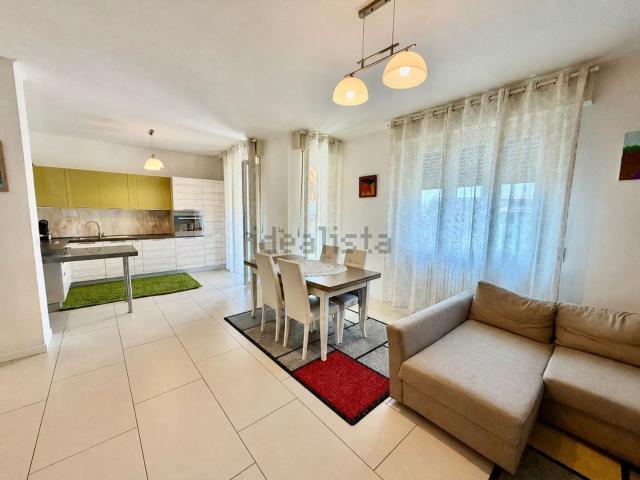 Appartamento in vendita di 105 m² in Via Ragazzi del &apos 99