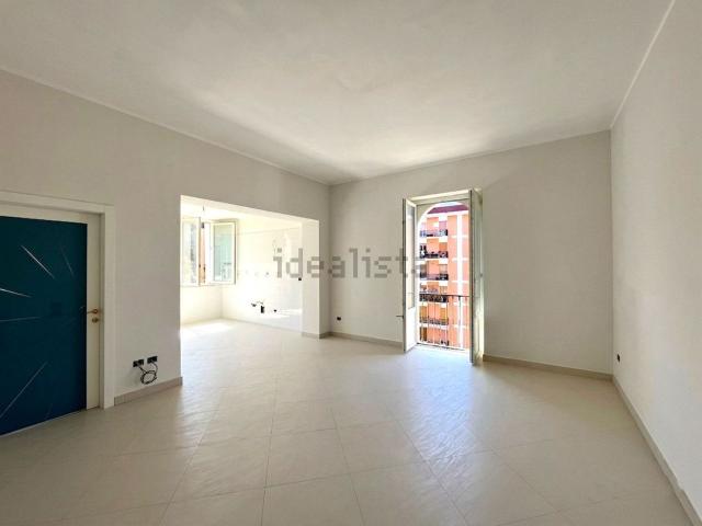 Appartamento in vendita di 105 m² in Via Regina Margherita, 90