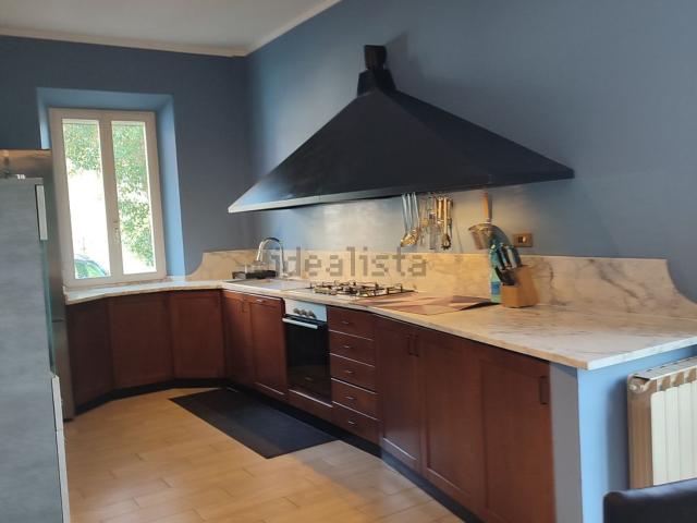 Appartamento in vendita di 105 m² in Via Tiziano