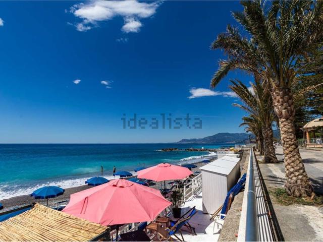 Appartamento in vendita di 105 m² in Via Trento, 7