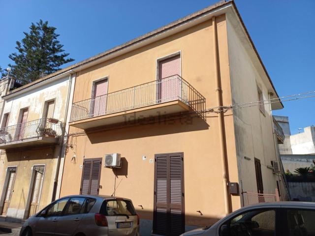Appartamento in vendita di 105 m² in Via Umberto