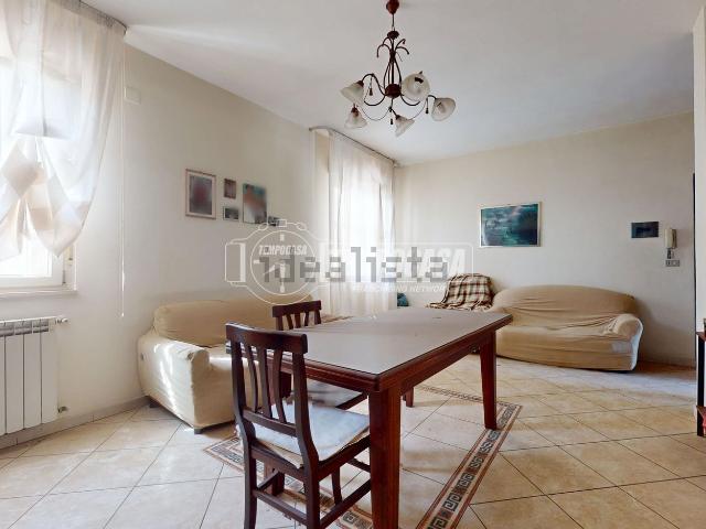 Appartamento in vendita di 105 m² in Via Umberto I