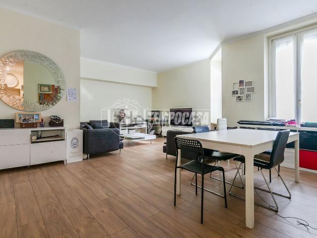 Appartamento in vendita di 105 m² in Via Ugo Bassi, 24