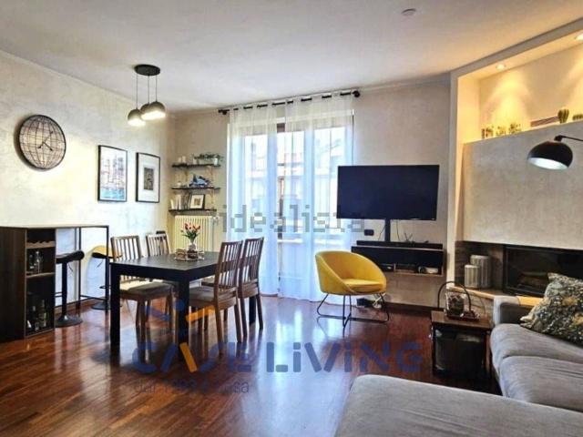 Appartamento in vendita di 105 m² in Via Urbani, 1
