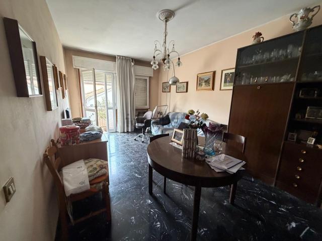 Appartamento in vendita di 105 m² in Via Vallon