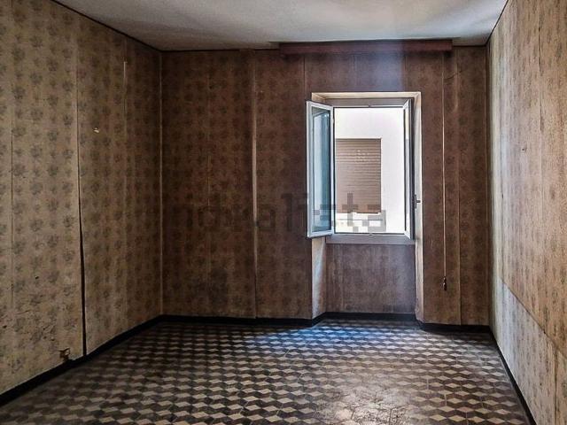 Appartamento in vendita di 105 m² in Via Vittorio Alfieri, 19