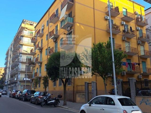 Appartamento in vendita di 105 m² in Via Vittorio Veneto