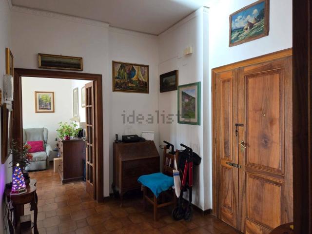 Appartamento in vendita di 105 m² in Via Vincenzo Monti