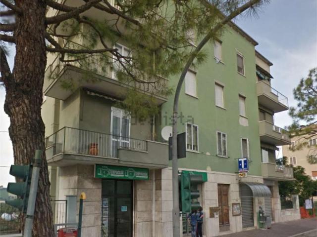 Appartamento in vendita di 105 m² in Viale Trento, 128