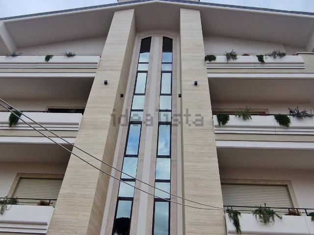 Appartamento in vendita di 105 m² in Viale Vittorio Veneto