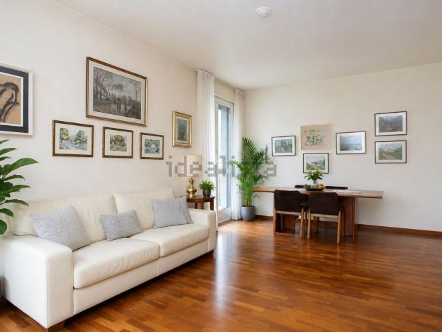 Appartamento in vendita di 105 m² in Viale Andrea Doria, 17
