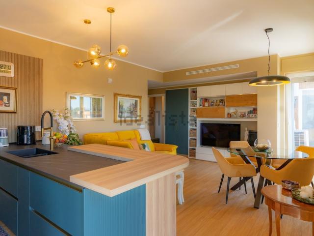Appartamento in vendita di 105 m² in Viale Boccaccio, 83