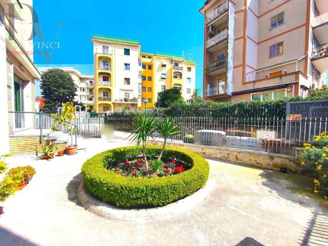 Appartamento in vendita di 105 m² in Viale Colli Aminei