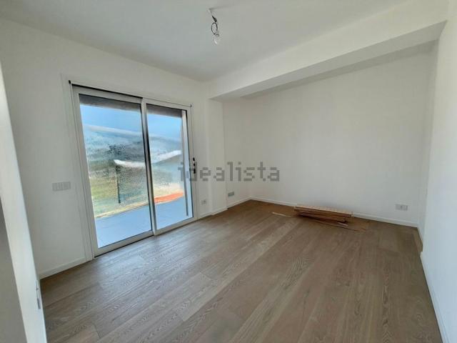 Appartamento in vendita di 105 m² in Viale Maria Ceccarini