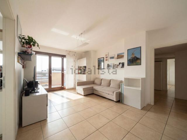 Appartamento in vendita di 105 m² in Viale Sarca, 324