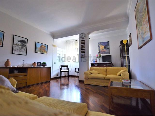 Appartamento in vendita di 105 m² in Viale Sicilia