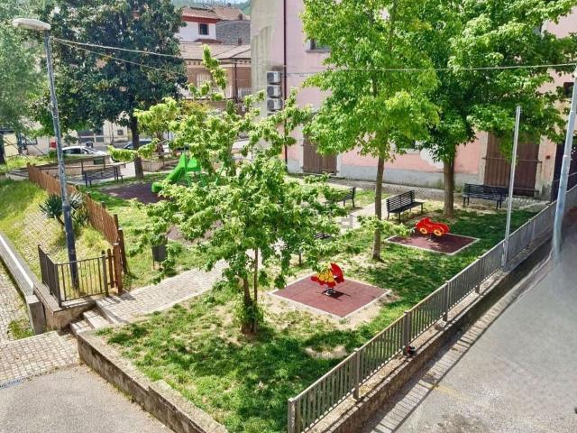 Appartamento in vendita di 105 m² in Vico de Santis, 39