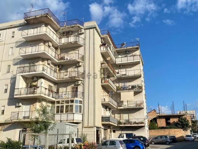 Appartamento in vendita di 105 m² in Vico Ferruccio, 102