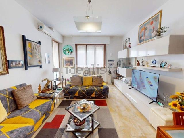 Appartamento in vendita di 105 m² in Vicolo 25 Aprile, 39