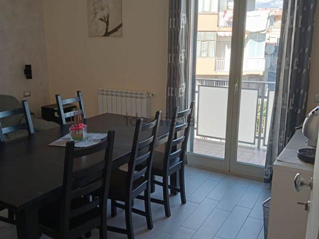 Appartamento in vendita di 105 m² in Vicolo Monsignore Domenico Squillaci, 3