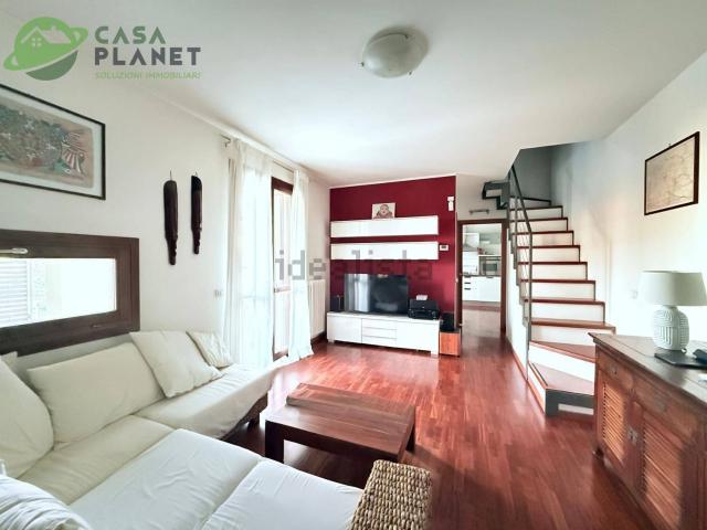 Appartamento in vendita di 105 m² in Vicolo Poli