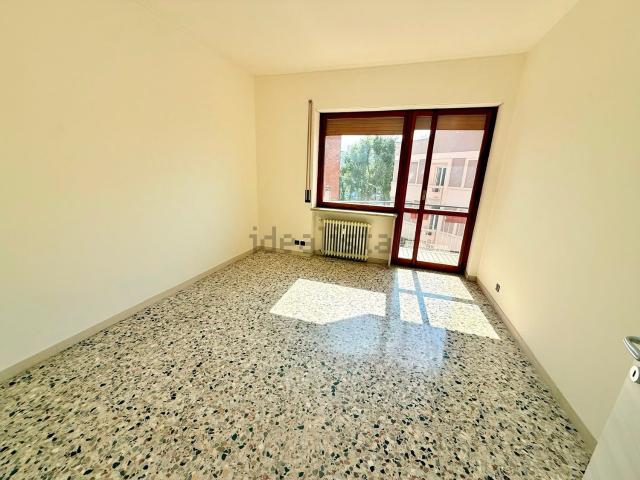 Appartamento in vendita di 105 m² in Corso Acqui, 77