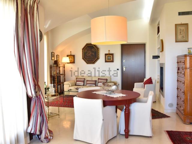 Appartamento in vendita di 105 m² in Corso Mazzini, 368