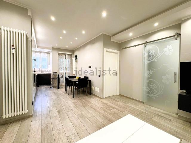 Appartamento in vendita di 105 m² in Corso Sebastopoli, 47