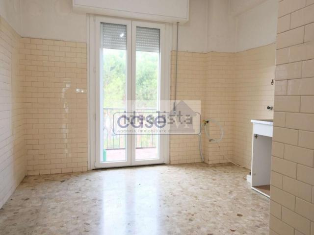 Appartamento in vendita di 105 m² in Largo 2 Giugno, 17