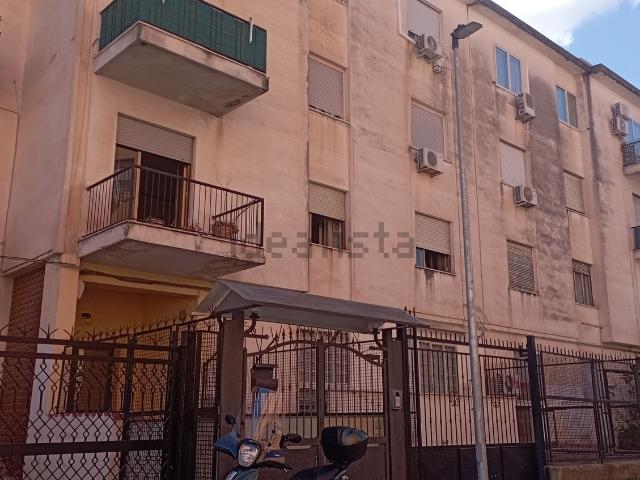 Appartamento in vendita di 105 m² in Largo Michele Blasco, 2