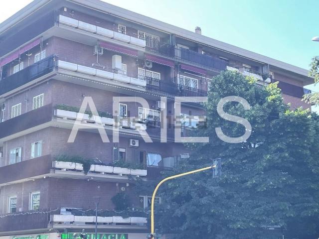 Appartamento in vendita di 105 m² in Largo Nostra Signora di Coromoto, 12