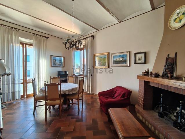 Appartamento in vendita di 105 m² in Piazza dell&apos Officina