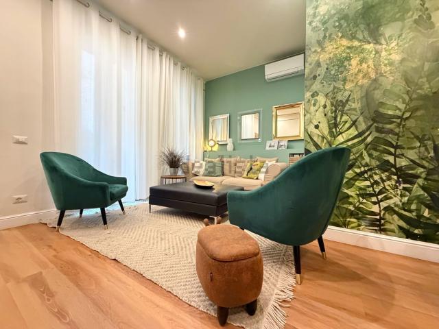 Appartamento in vendita di 105 m² in Piazza Ognissanti