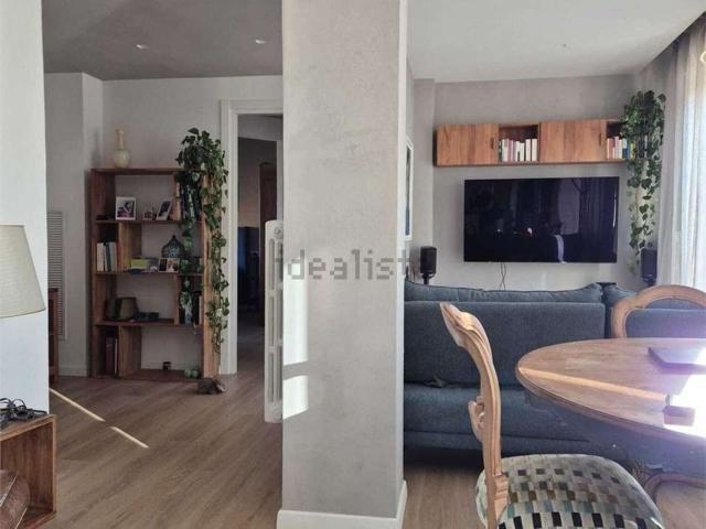 Appartamento in vendita di 105 m² in Piazza Luigi Pierangeli, 8