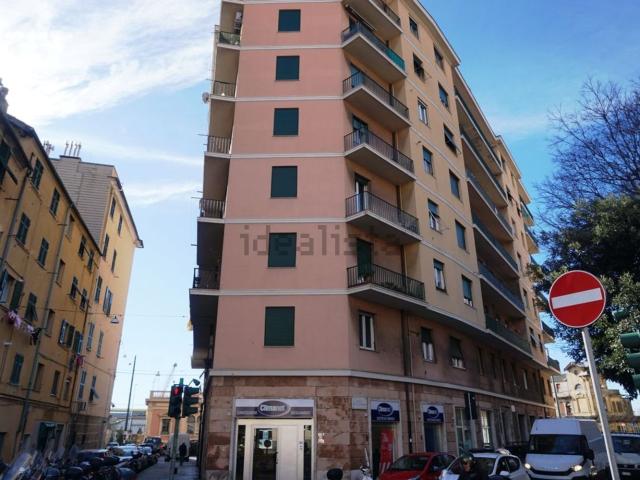 Appartamento in vendita di 105 m² in Piazza Nicolò Barabino