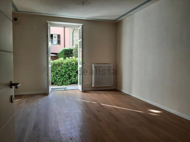 Appartamento in vendita di 105 m² in Piazza San Guido, 26