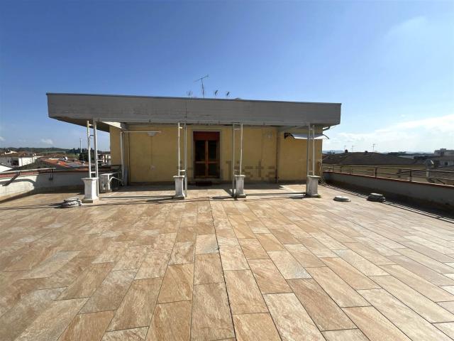 Appartamento in vendita di 105 m² in Piazza pace