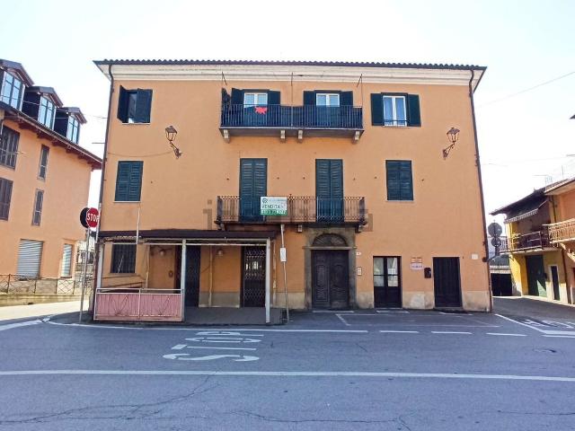 Appartamento in vendita di 105 m² in Piazza Vittorio Emanuele, 2
