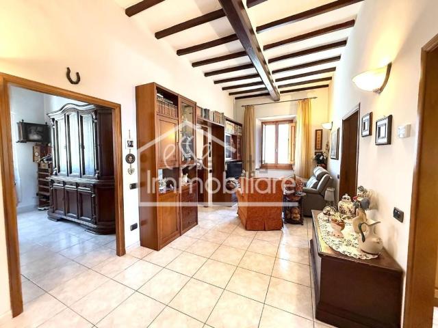 Appartamento in vendita di 105 m² in Piazza Vittorio Veneto