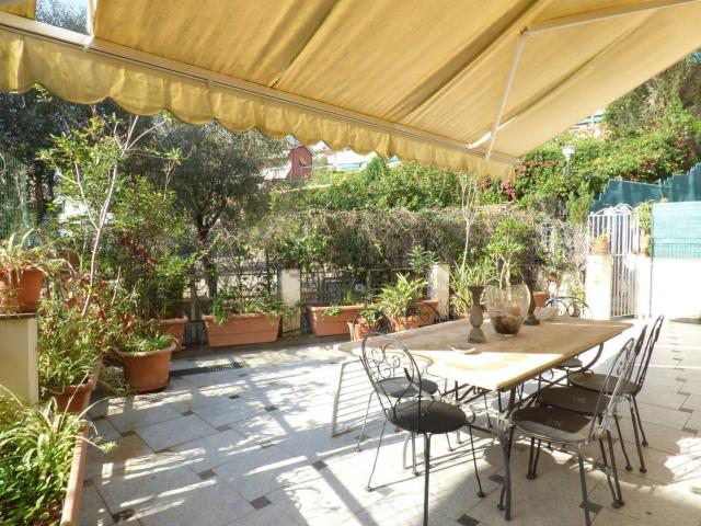 Appartamento in vendita di 105 m² in Salita Privata Crosa dell&apos Oro, 22